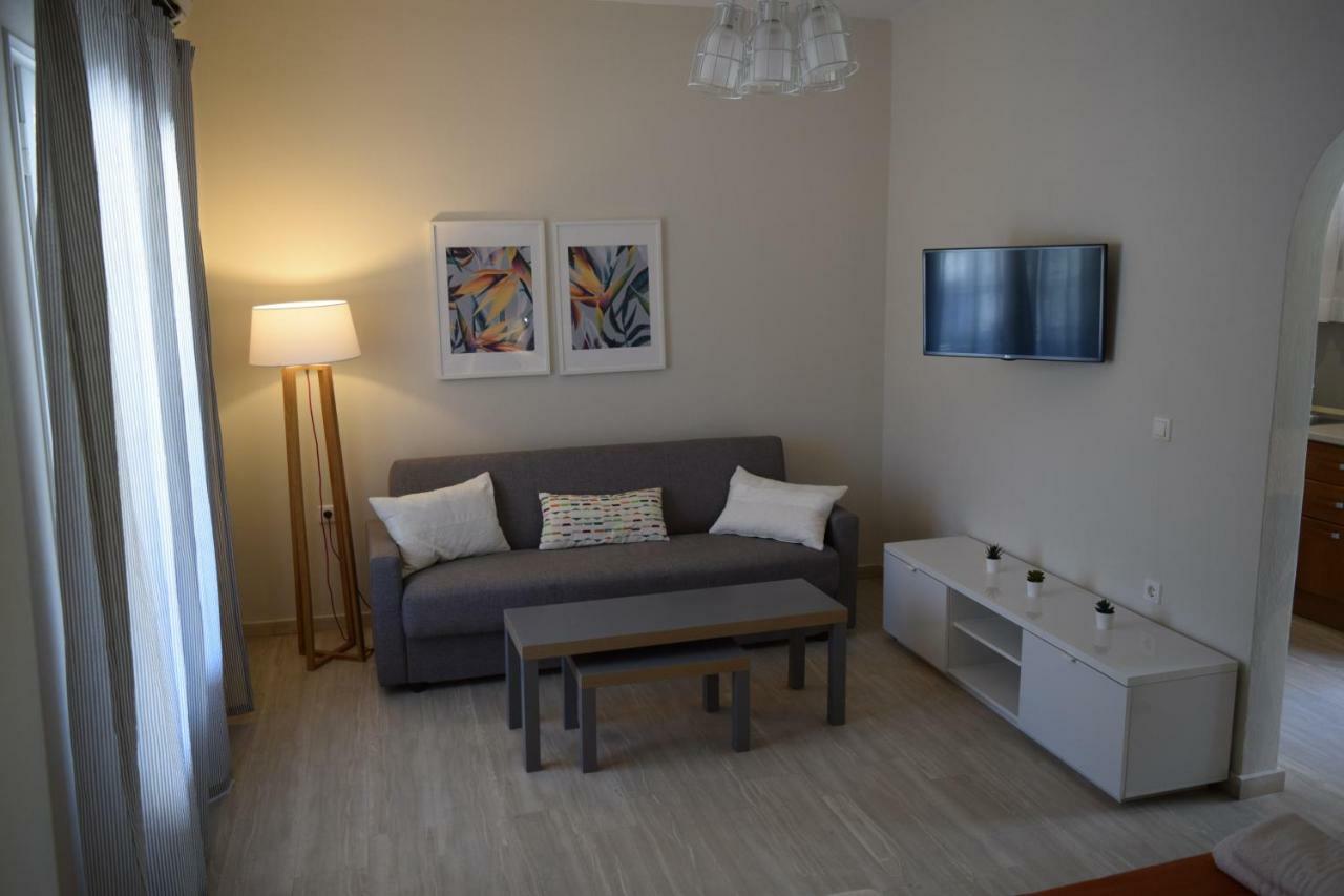 Marini Apartments مورايتيكا المظهر الخارجي الصورة