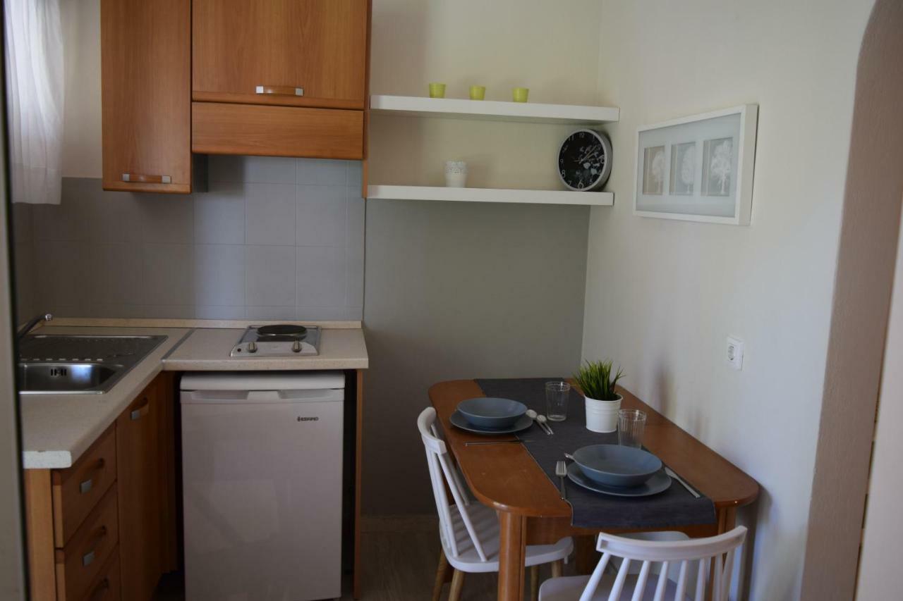 Marini Apartments مورايتيكا المظهر الخارجي الصورة